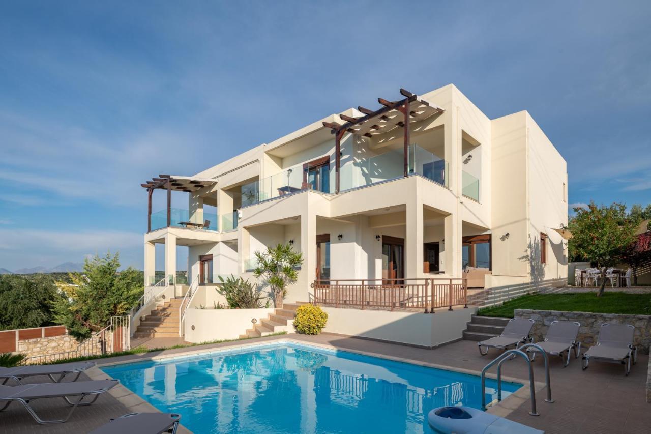 Family Villa Rousa In Rethymno With Pool, Bbq And Kids Area Loutra  ภายนอก รูปภาพ